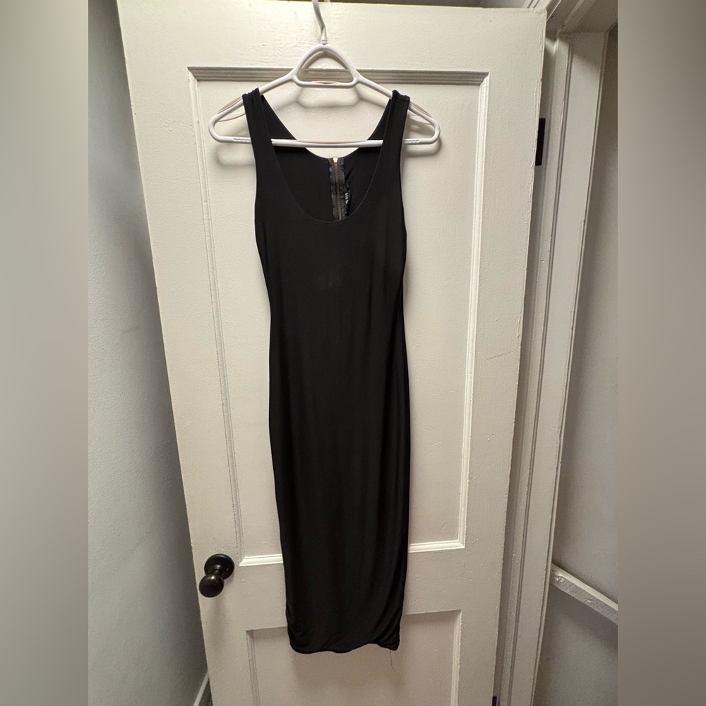 Woman’s Mia Dress